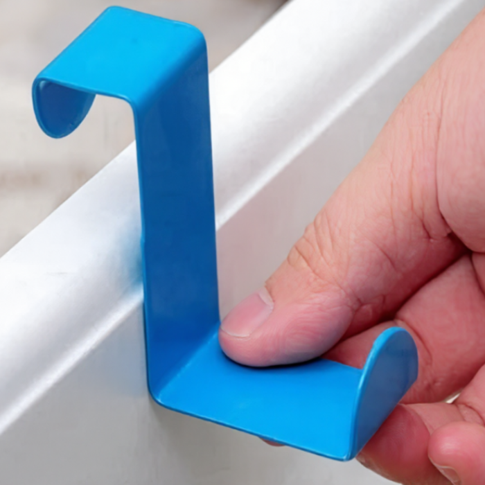 2Pcs - S Shape Metal Hooks – Multi-Use Hanging Storage Organize (Random color)