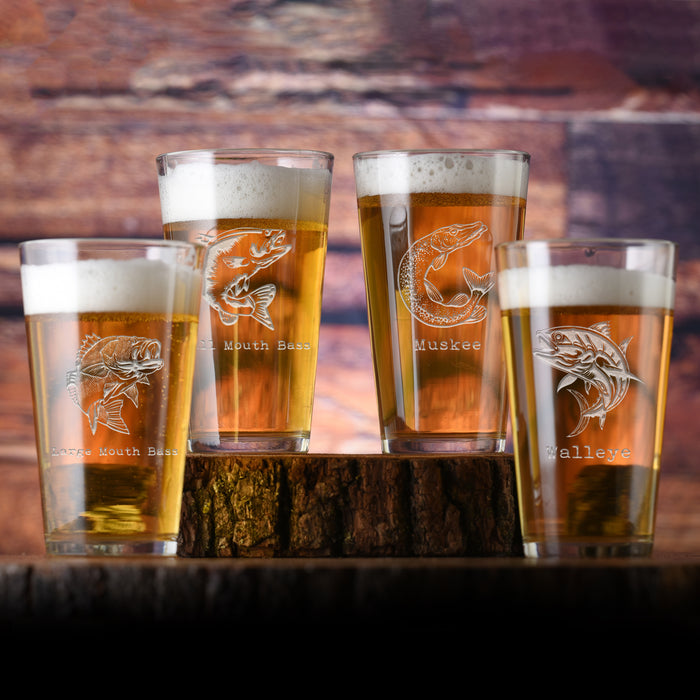 Bass Fishing Pint Glass, Gift Set for Fishermen