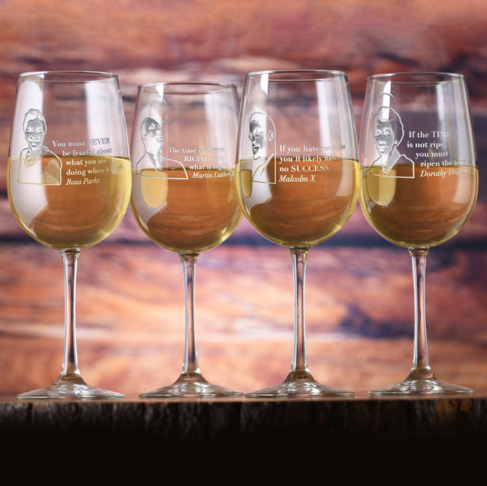 Black Leader Quotes Wine Glass Set "Love Knows No Color"