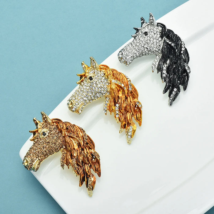 Crystal Horse Head Brooch (Yellow)