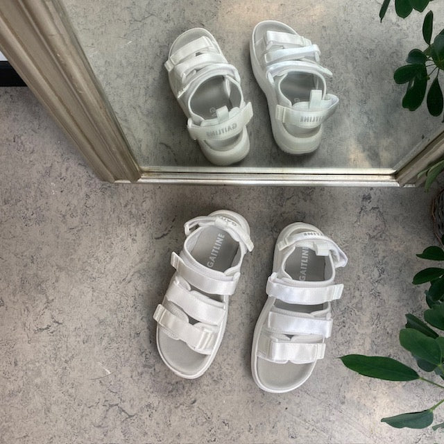 Gaitline Flow SP sandal – vit sandal med hålfotsstöd & IGNITE skum