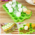 Honey Comb Silicone Ice Mold – Flexible Reusable Ice Cube Tray for Kitchen, Drinks & Desserts (Random Color-Pack of 1)