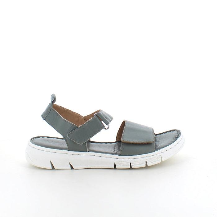 Mjuk och flexibel skinnsandal i grönt från Relaxshoe