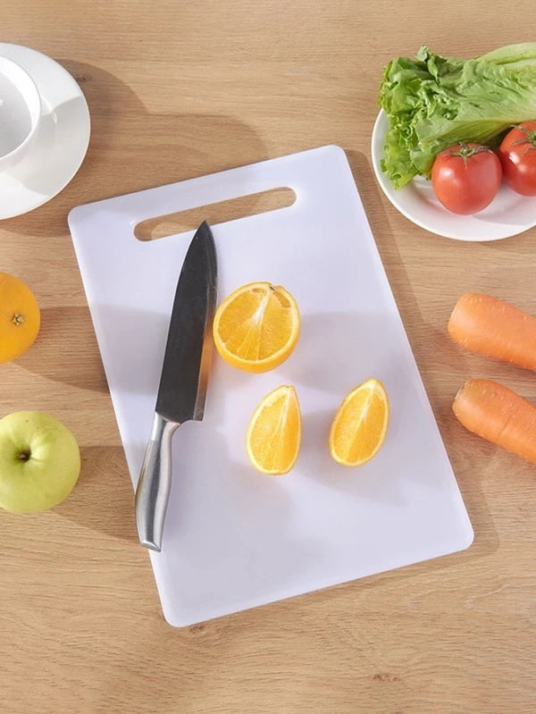 Multi-functional Plastic Kitchen Cutting Board (25*16*0.6 Cm)
