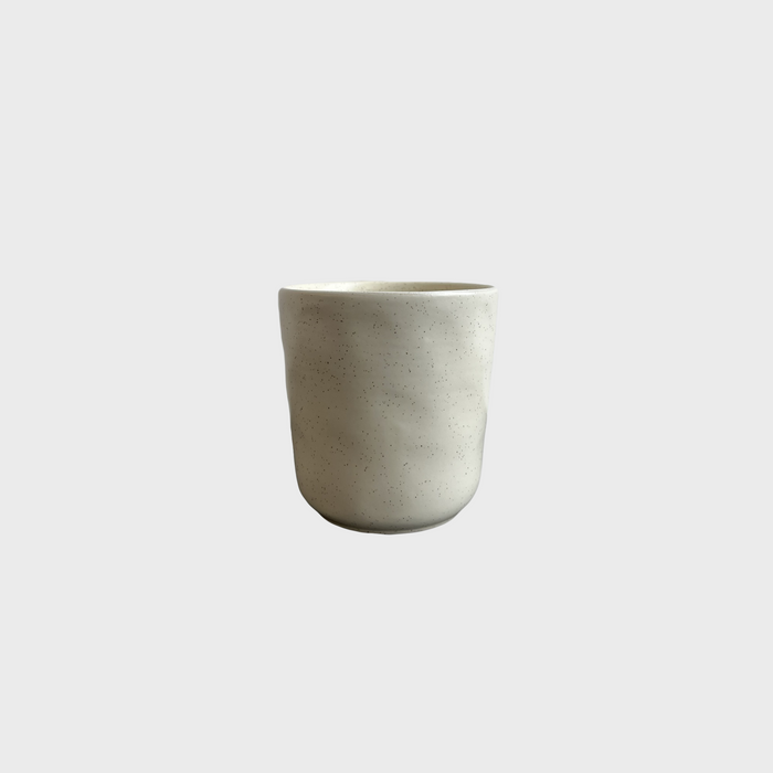 Nuvia White Cup