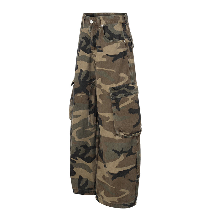Side view of baggy camouflage cargo jeans with oversized flap pocket and wide leg