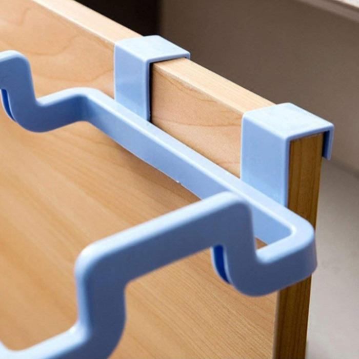 Plastic Garbage Bag & Towel Hanger – Over-Cabinet Holder (Random color-Pack of 1 – Hanger Only)