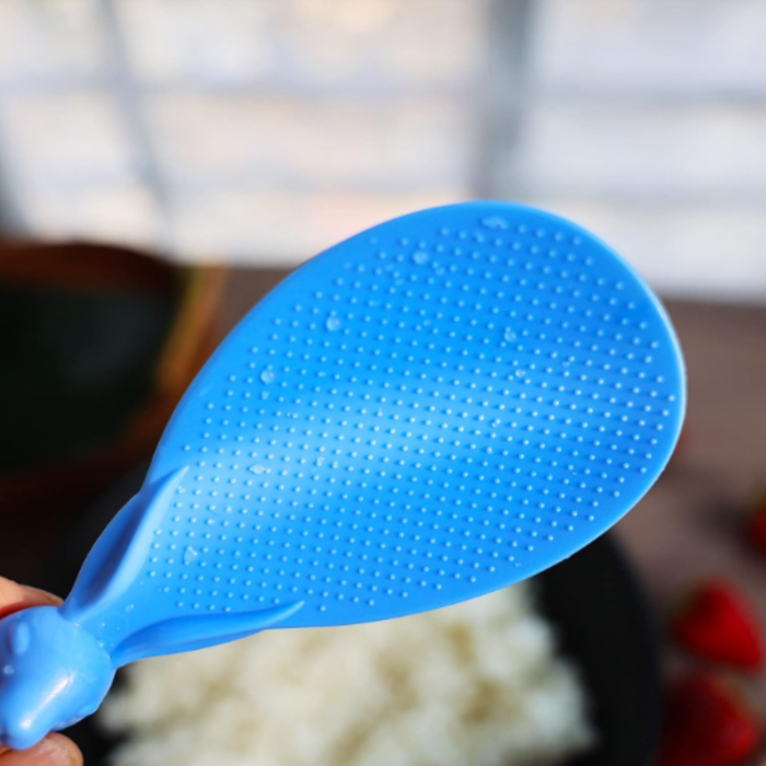 Plastic Rice Serving Scoop – Rabbit Handle Non-Stick Rice Shovel for Kitchen (Random Color-Pack of 1)