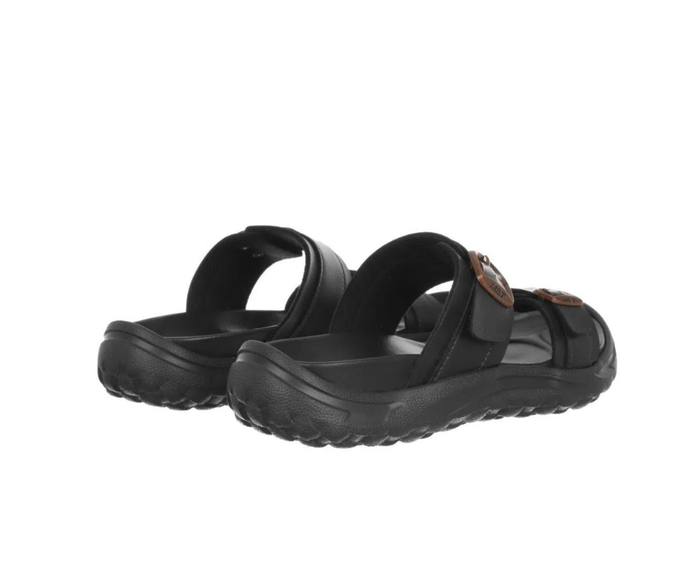 Svart slip-on damsandal från MBT med ergonomisk fotbädd